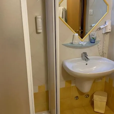 Сasa de vacaciones La Palazzina Castelnuovo del Garda